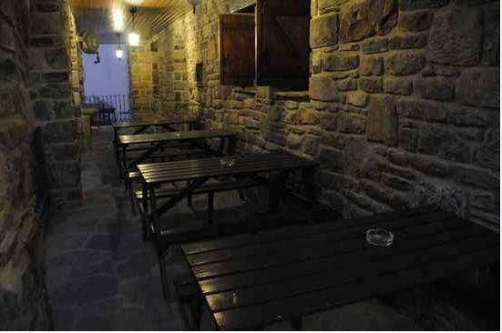 Borda Felices Hostel Broto Kültér fotó