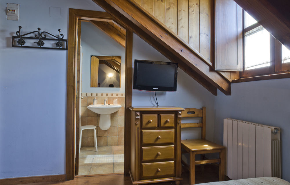 Borda Felices Hostel Broto Kültér fotó