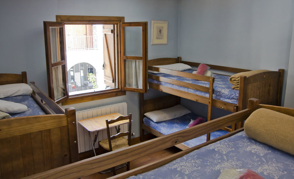 Borda Felices Hostel Broto Kültér fotó