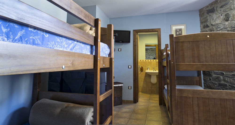 Borda Felices Hostel Broto Kültér fotó